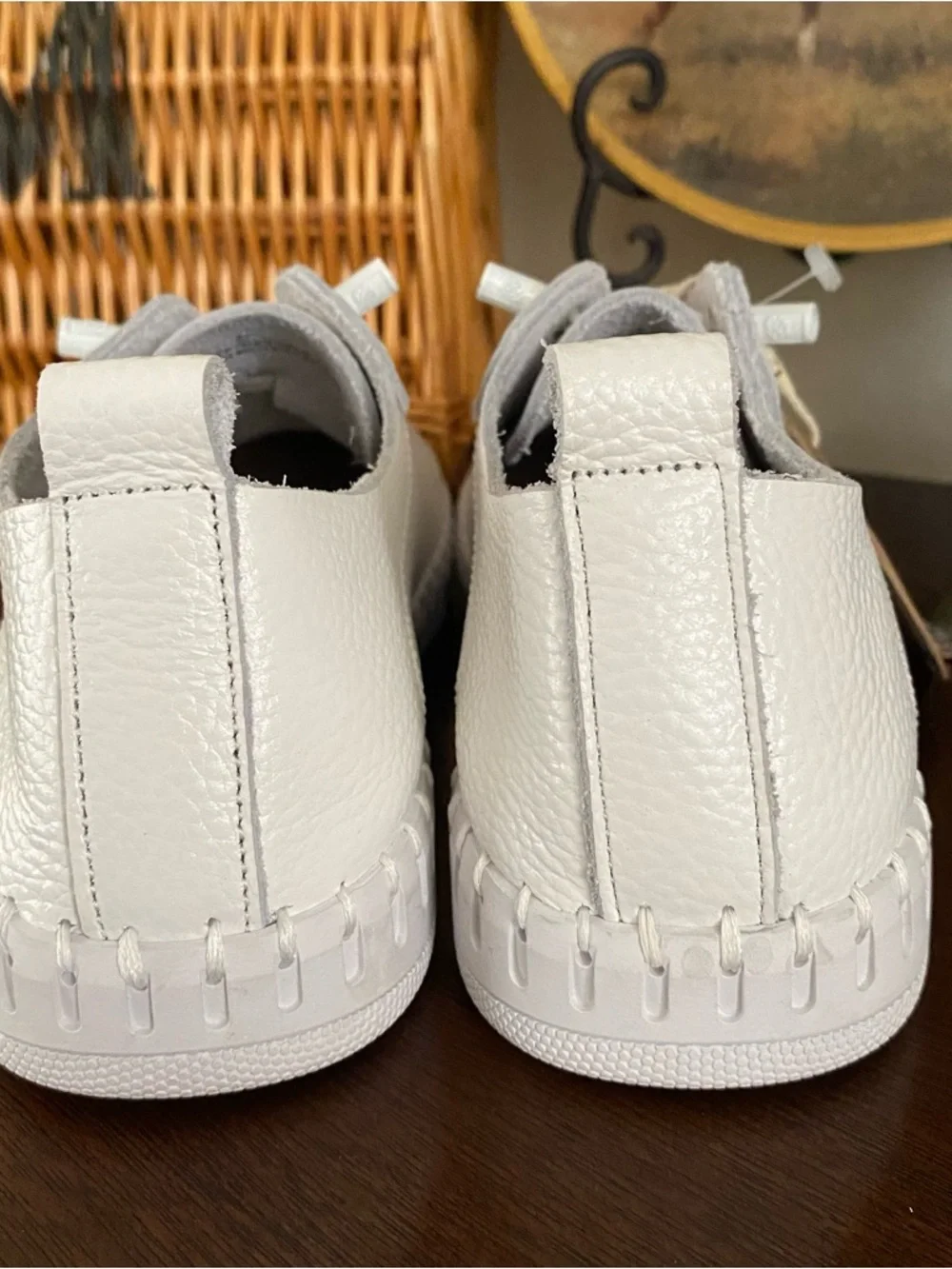 Yokono Flow 004 White Leather Sneaker 6.5 (37) Made In Spain NEW - Picture 5 of 7